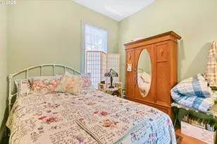 637 NE 17th St, Salem, OR 97301 - Photo 10