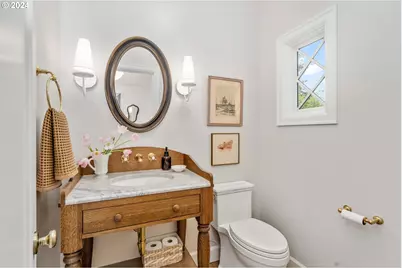 7130 SW Montgomery Way, Wilsonville, OR 97070 - Photo 8