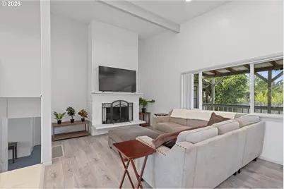 1021 NE 195th Ave, Portland, OR 97230 - Photo 4