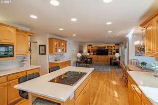 2750 N Holiday Ln, Newberg, OR 97132 - Photo 12