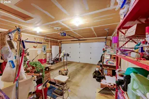 17440 SW Stark St, Beaverton, OR 97006 - Photo 24