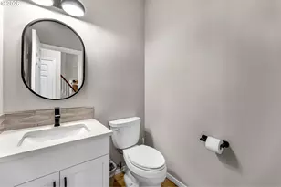 43 SE 46th Dr, Gresham, OR 97080 - Photo 28