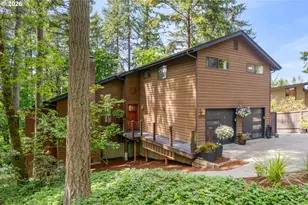 2031 Dogwood Dr, Eugene, OR 97405 - Photo 1