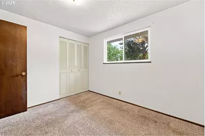 2040 Princeton Dr, Eugene, OR 97405 - Photo 24
