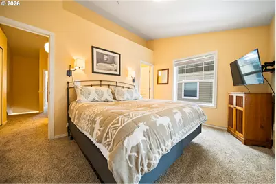 87786 E Creek Ridge Rd, Government Camp, OR 97028 - Photo 14