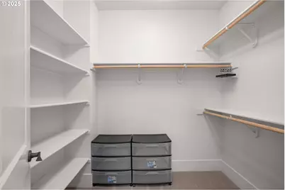 10546 SW Windwood Way, Portland, OR 97225 - Photo 20