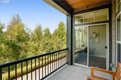 10546 SW Windwood Way, Portland, OR 97225 - Photo 14