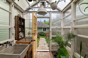 1806 N Terry St, Portland, OR 97217 - Photo 44