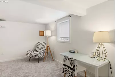 1806 N Terry St, Portland, OR 97217 - Photo 32