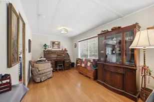 25780 Vera Ln, Veneta, OR 97487 - Photo 18