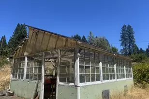 589 Mehlwood Ln, Glendale, OR 97442 - Photo 16