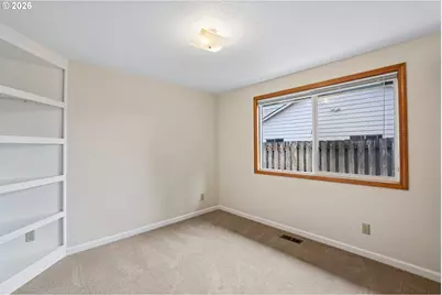 3495 Oak St, Hubbard, OR 97032 - Photo 22