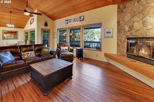 17704 Rogue Ln, Sunriver, OR 97707 - Photo 10