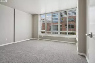 1920 S River Dr, Portland, OR 97201 - Photo 22