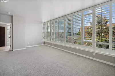 1920 S River Dr #E102, Portland, OR 97201 - Photo 28