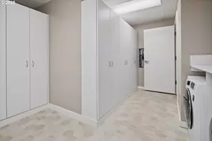 1920 S River Dr, Portland, OR 97201 - Photo 36