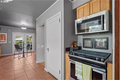 3137 NE 83rd Ave, Portland, OR 97220 - Photo 16