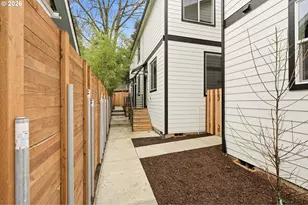 528 S Texas St., Portland, OR 97219 - Photo 4