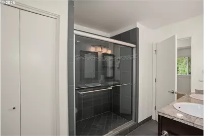 3236 SW Idaho St, Portland, OR 97239 - Photo 16