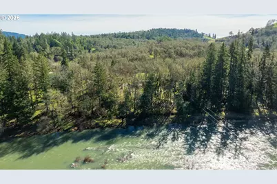 1176 Whistlers Ln, Roseburg, OR 97470 - Photo 10