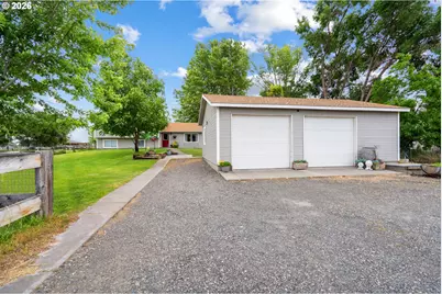 400 S Townsend Rd, Hermiston, OR 97838 - Photo 2