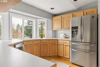 12354 SW Winter Lake Dr, Tigard, OR 97223 - Photo 18