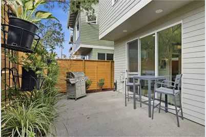 2492 SE 67th Ave, Portland, OR 97206 - Photo 16