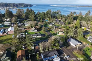 90766 Hollywood Ln, Coos Bay, OR 97420 - Photo 2