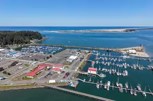 90766 Hollywood Ln, Coos Bay, OR 97420 - Photo 44