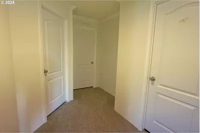 90766 Hollywood Ln, Coos Bay, OR 97420 - Photo 18