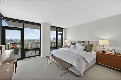 2448 NW Westover Rd #E402, Portland, OR 97210 - Photo 12