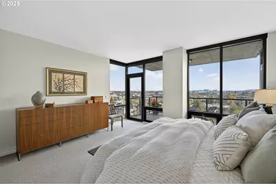 2448 NW Westover Rd #E402, Portland, OR 97210 - Photo 14