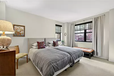 2448 NW Westover Rd #E402, Portland, OR 97210 - Photo 24