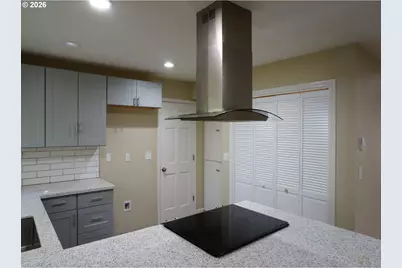 13301 NE 20th St, Vancouver, WA 98684 - Photo 10