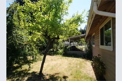 13301 NE 20th St, Vancouver, WA 98684 - Photo 34