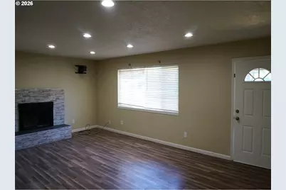 13301 NE 20th St, Vancouver, WA 98684 - Photo 4