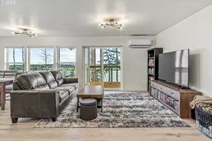 572 Columbia St, Cathlamet, WA 98612 - Photo 14