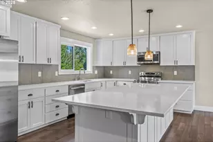 151 Alpha Dr, Longview, WA 98632 - Photo 8