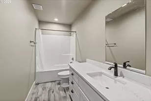 151 Alpha Dr, Longview, WA 98632 - Photo 22