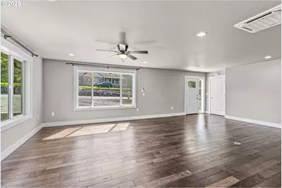 151 Alpha Dr, Longview, WA 98632 - Photo 14