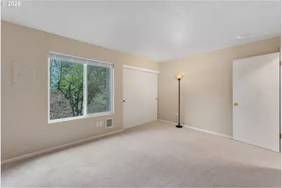 1040 Columbia Ridge Dr #2, Vancouver, WA 98664 - Photo 6