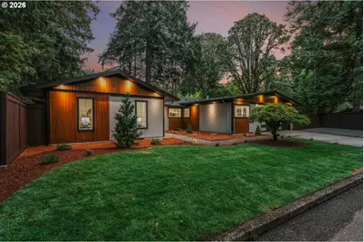 18111 SW Pioneer Ct, Lake Oswego, OR 97034 - Photo 2