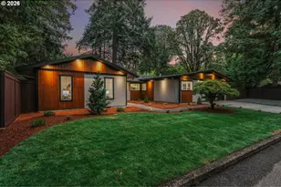 18111 SW Pioneer Ct, Lake Oswego, OR 97034 - Photo 2