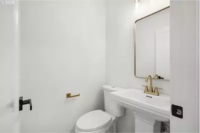 18111 SW Pioneer Ct, Lake Oswego, OR 97034 - Photo 30