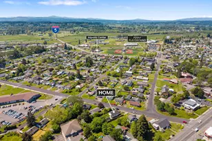226 SW 16th St, Chehalis, WA 98532 - Photo 2