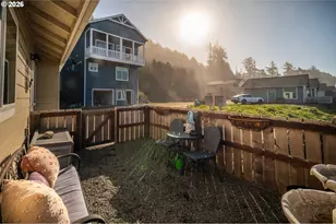 29154 Kerber Dr, Gold Beach, OR 97444 - Photo 38