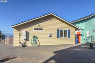 29154 Kerber Dr, Gold Beach, OR 97444 - Photo 8