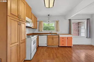 19100 SW Blanton St, Beaverton, OR 97078 - Photo 12