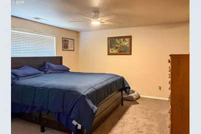 185 SE Lebleu Ln, Winston, OR 97496 - Photo 8