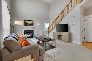 10907 SE Henderson Dr, Portland, OR 97266 - Photo 8